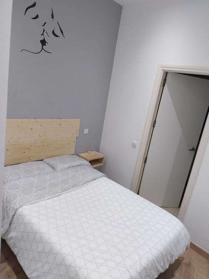 Centrico Apartamento Con Patio Madrid Exterior foto