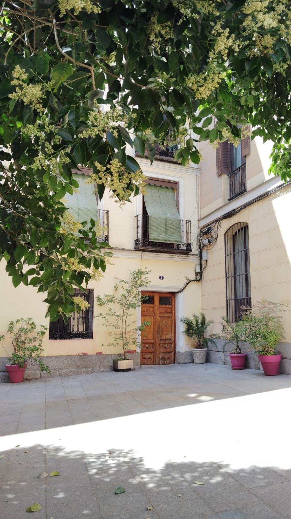Centrico Apartamento Con Patio Madrid Exterior foto
